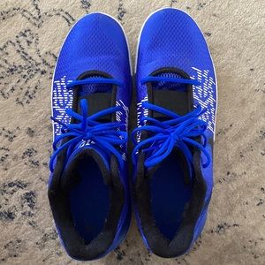 Nike men’s sneakers 11.5